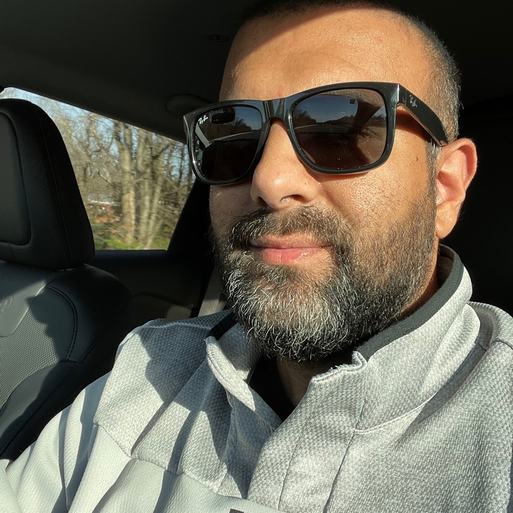 Meet your Posher, Jayessh